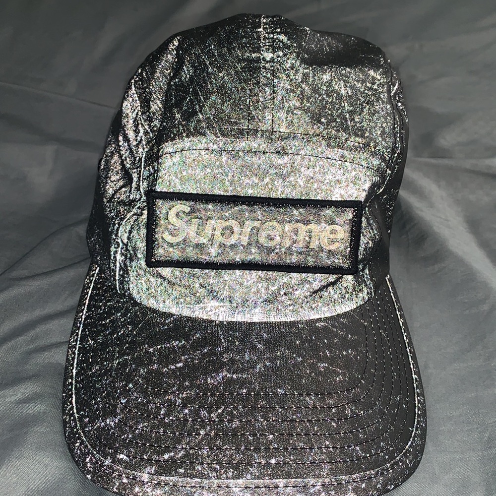 Supreme Reflective Speckled Hat